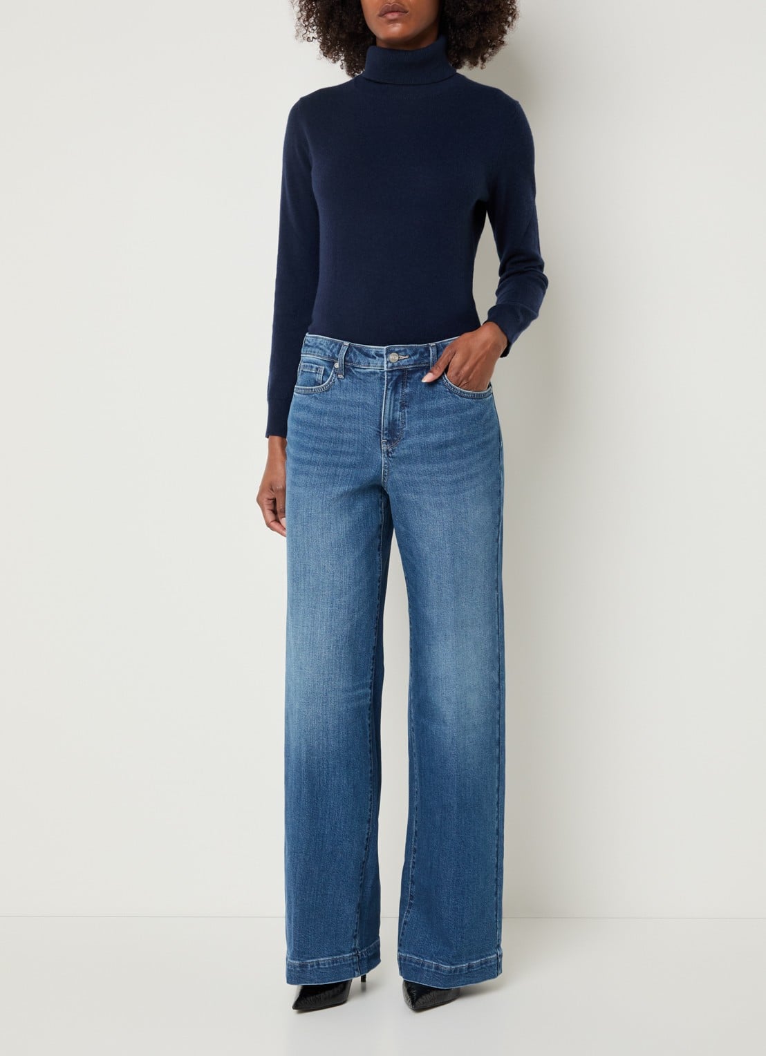 NYDJ Teresa high waist wide leg jeans met steekzakken - voorkant 3 blauw