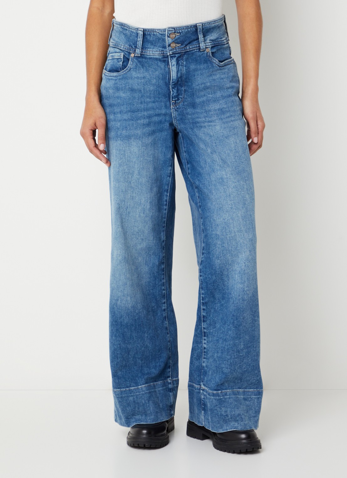 NYDJ Teresa mid waist wide leg jeans met medium wassing - detail 2 indigo