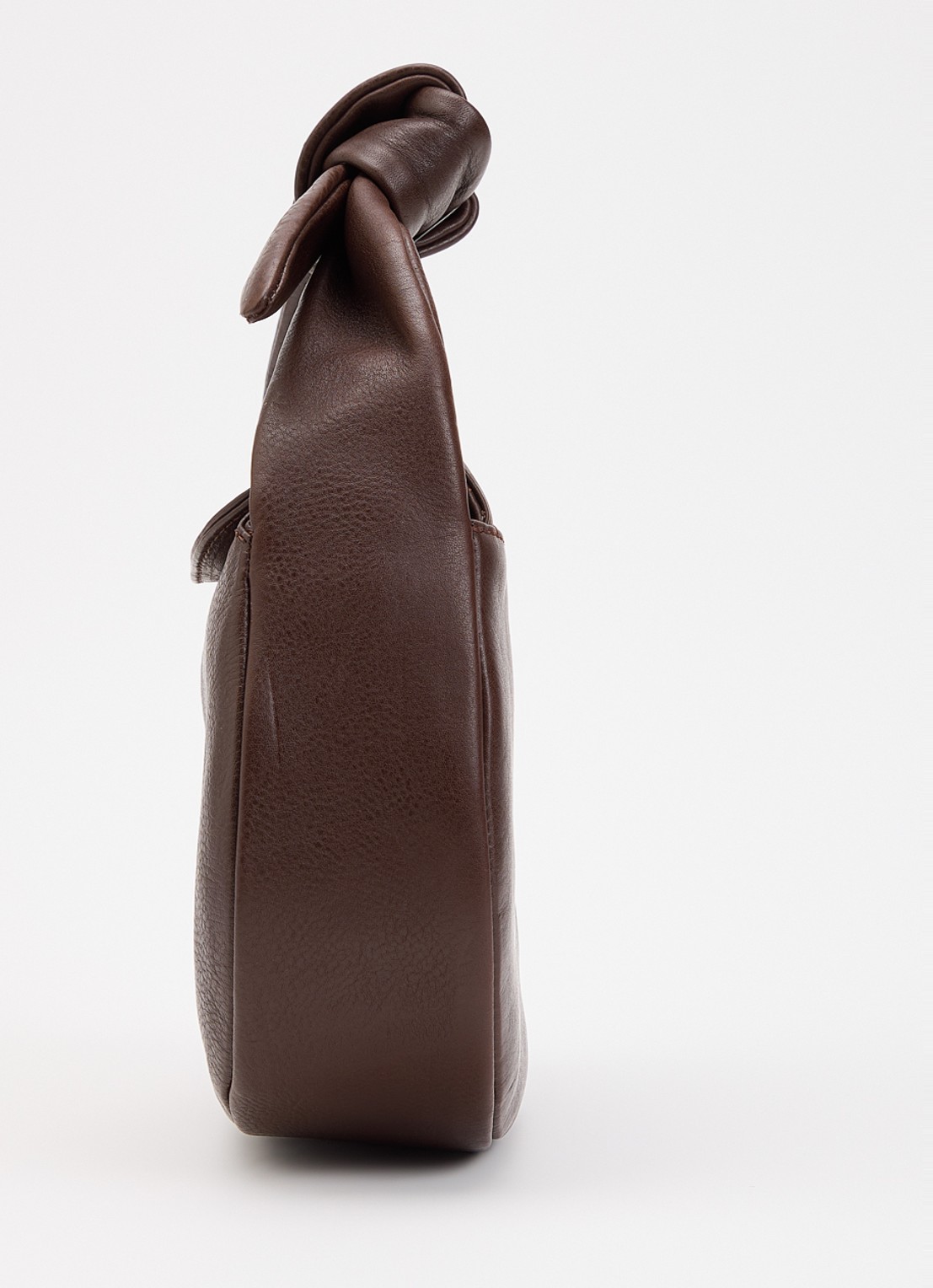O My Bag Coco Croissant handtas van leer met afneembare schouderriem - detail 3 chocoladebruin