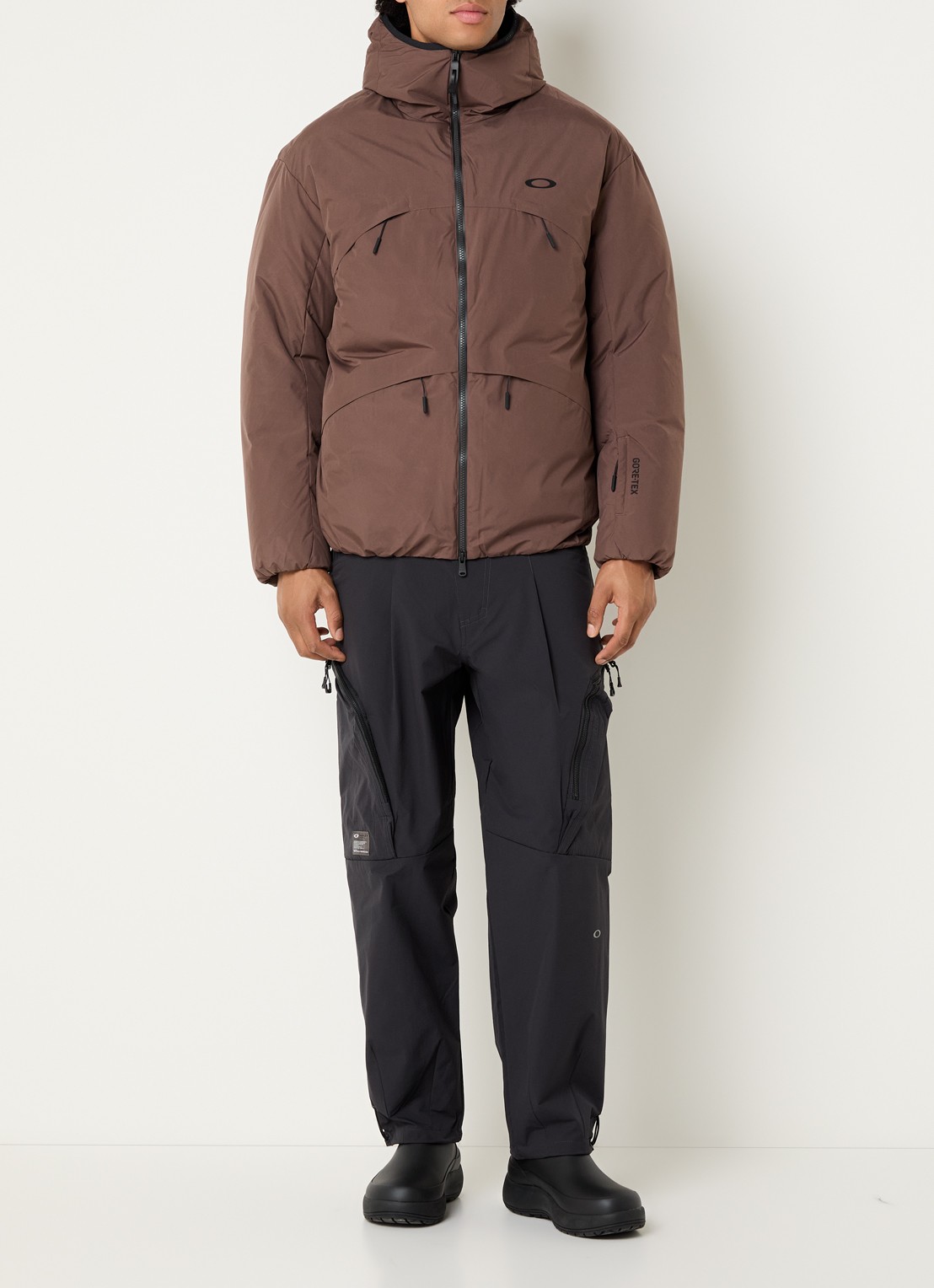 Oakley FGL straight fit cargobroek met klepzakken - voorkant 5 zwart