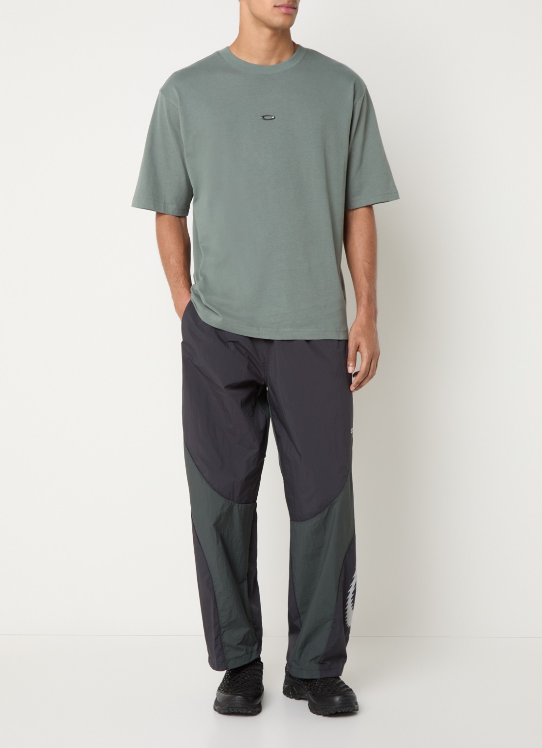 Oakley Metal rise T-shirt met ronde hals - voorkant 3 groen