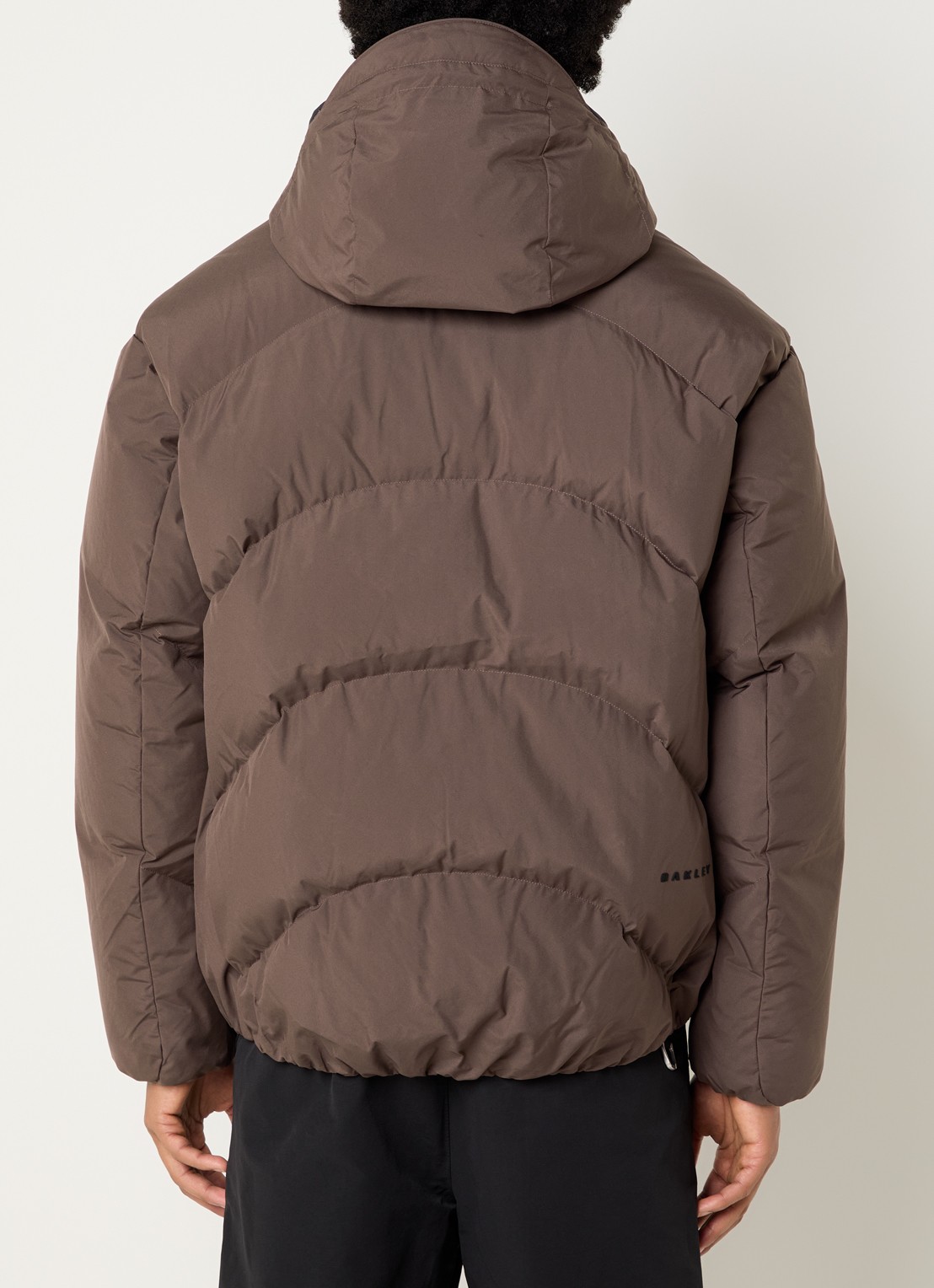 Oakley Retrofuel puffer jack met donsvulling en logo - achterkant 4 bruin