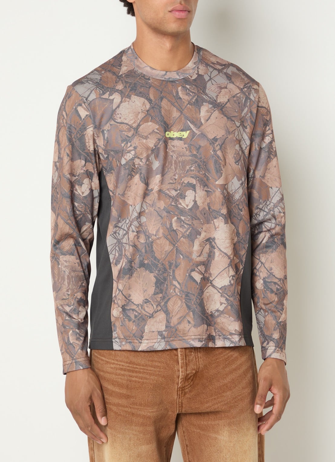 Obey Basecamp longsleeve met print - achterkant 2 bruin