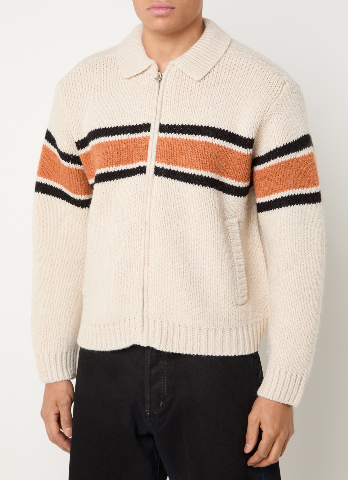 Obey Bernard grofgebreid vest met streepprint - detail beige