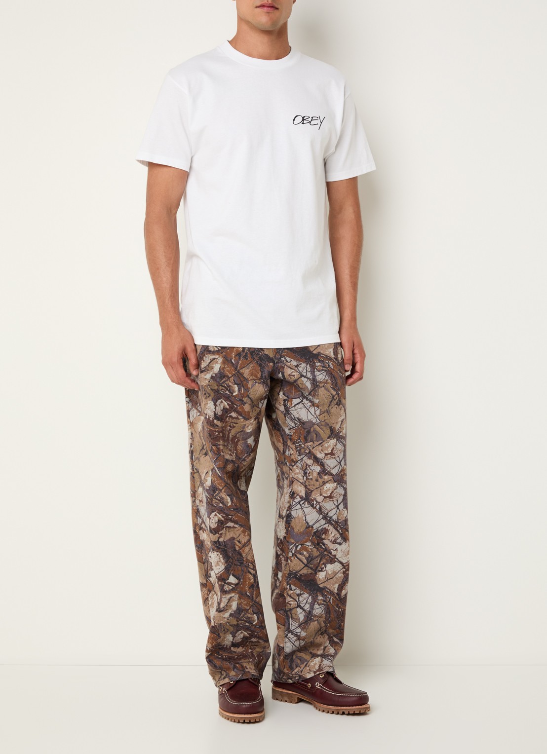Obey Classic loose fit jeans met steekzakken - voorkant 2 bruin