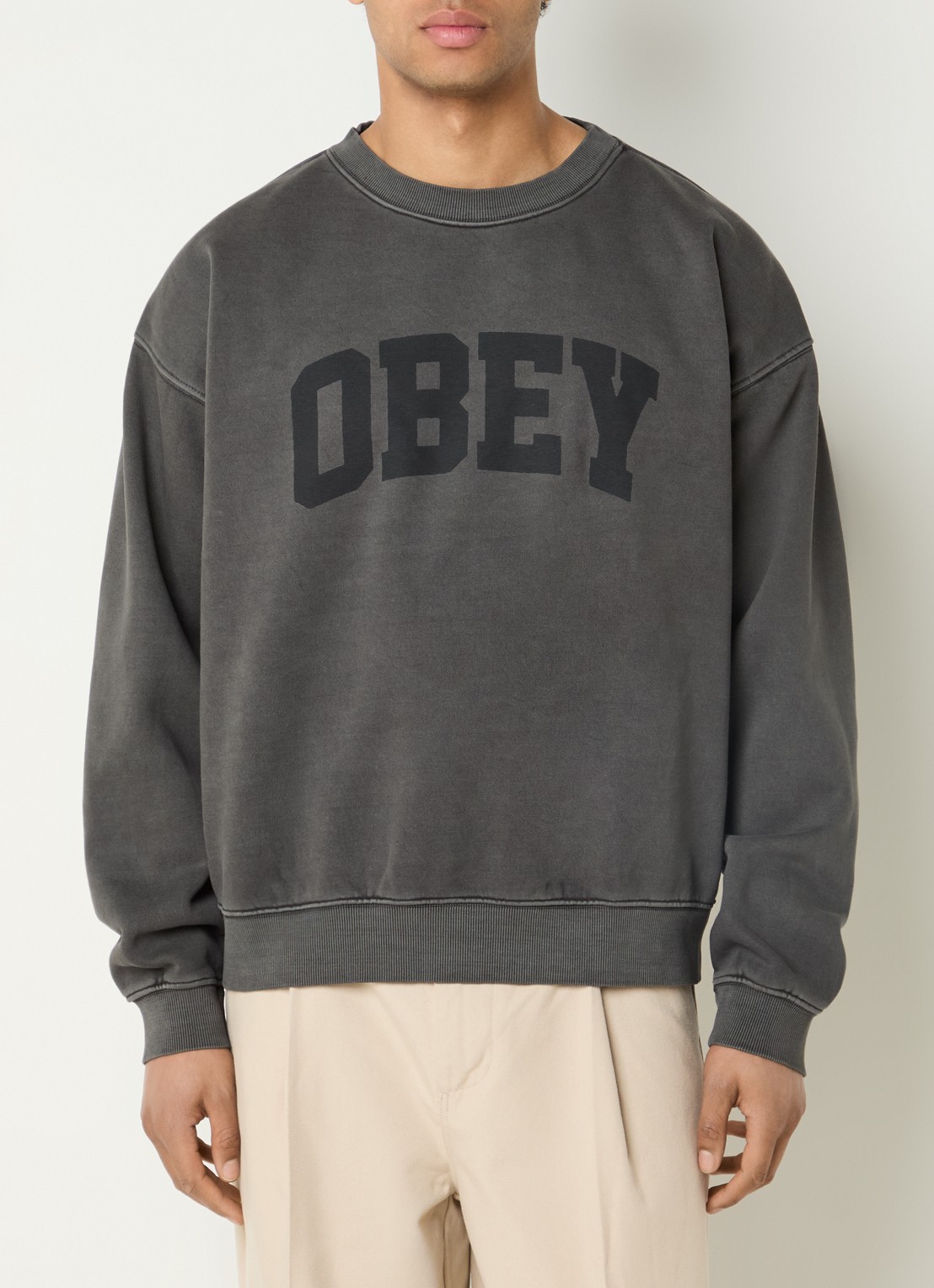 Obey Collegiate sweater met logo  - detail 3 antraciet