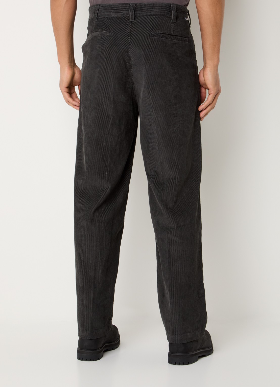 Obey Dean loose fit broek van corduroy - achterkant antraciet