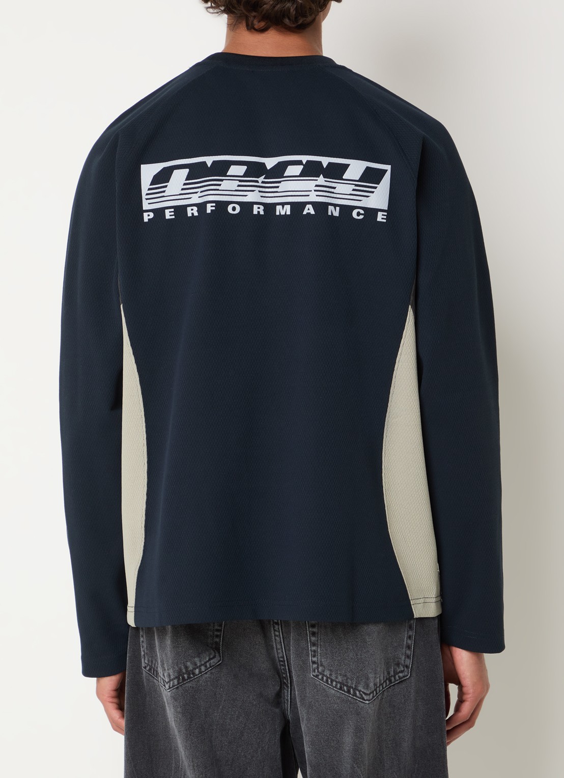Obey Delta longsleeve met logo- en backprint - achterkant 4 zwart
