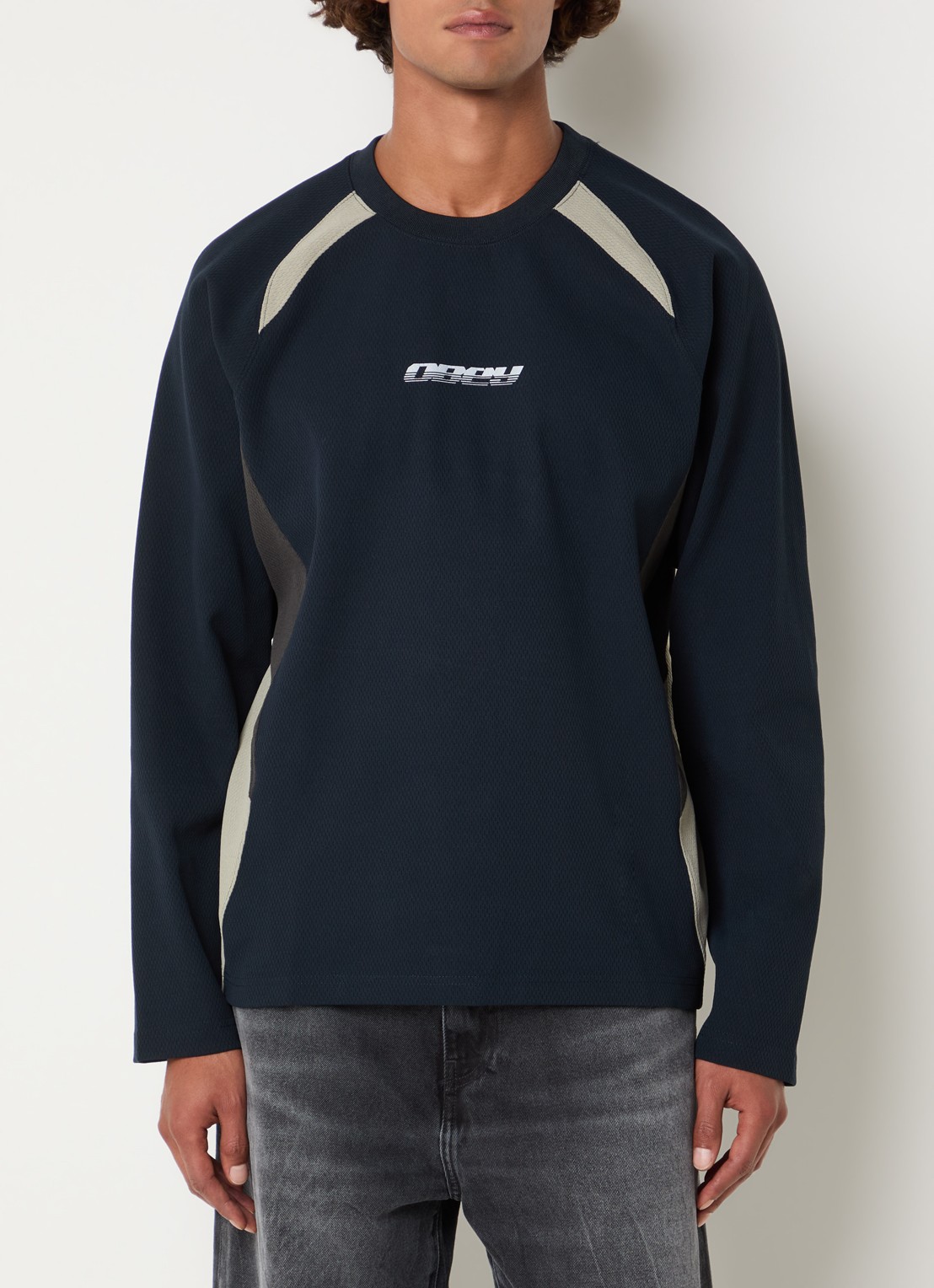Obey Delta longsleeve met logo- en backprint - detail 3 zwart