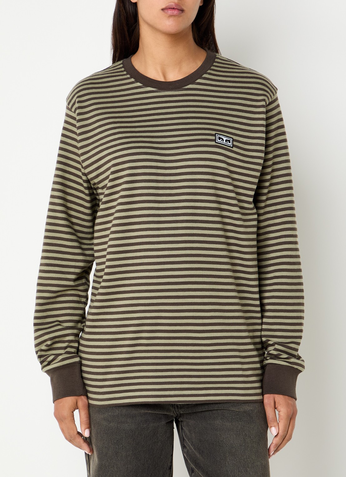 Obey Long sleeve met streepprint en logo - detail lichtgrijs