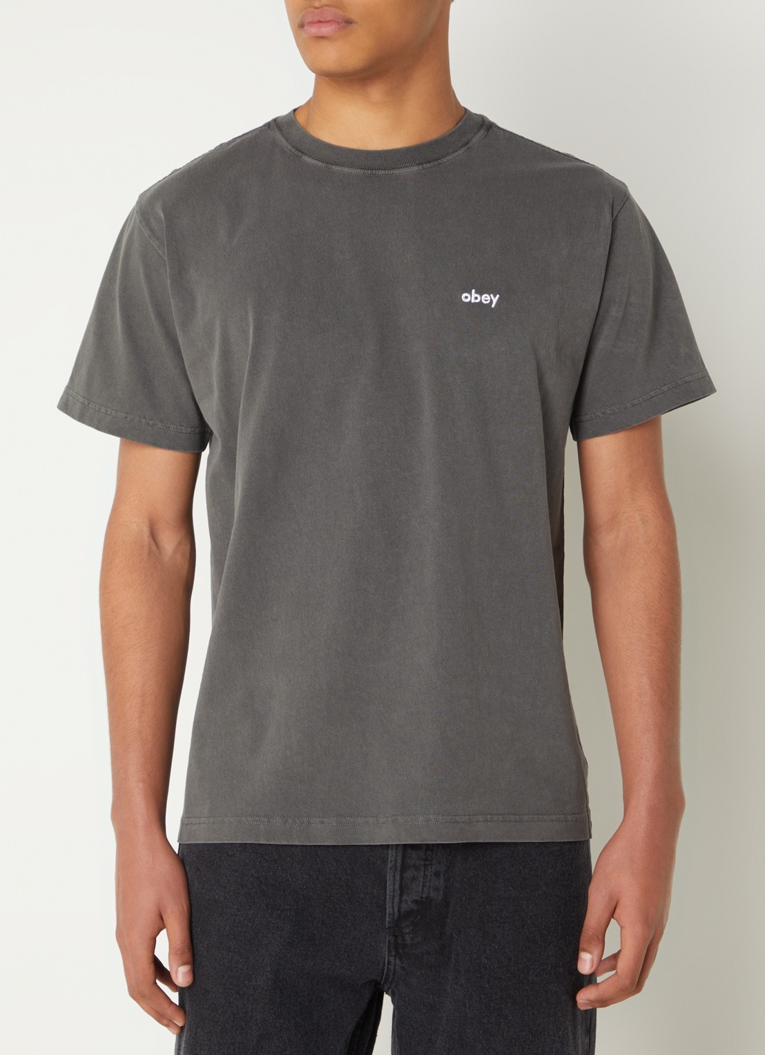 Obey Lowercase Pigment T-shirt met logoborduring - detail antraciet