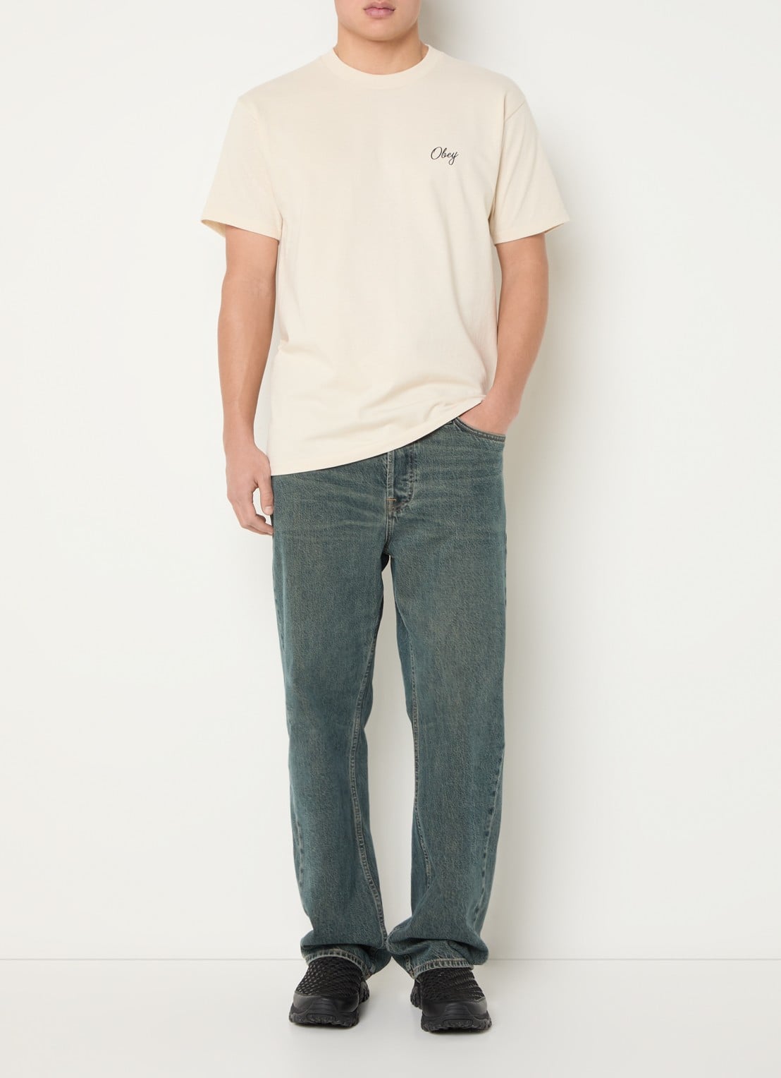 Obey Paper Rose T-shirt met logo- en backprint - voorkant 2 creme