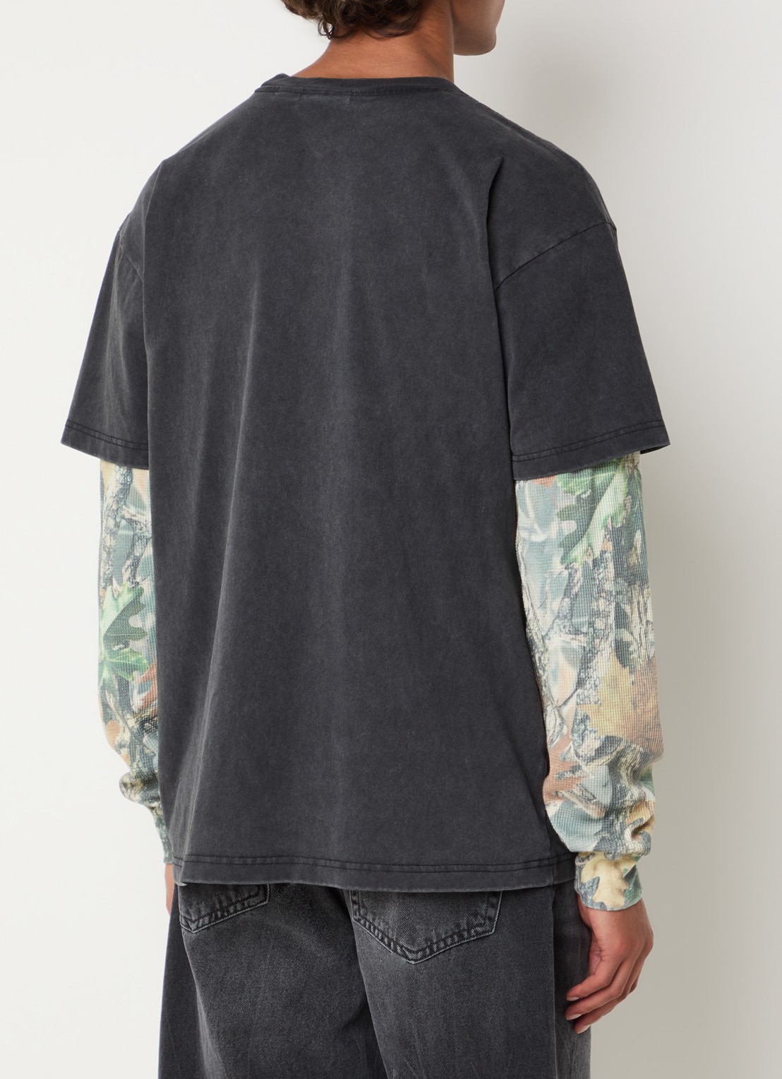 Obey Post longsleeve met camouflageprint - achterkant 4 zwart