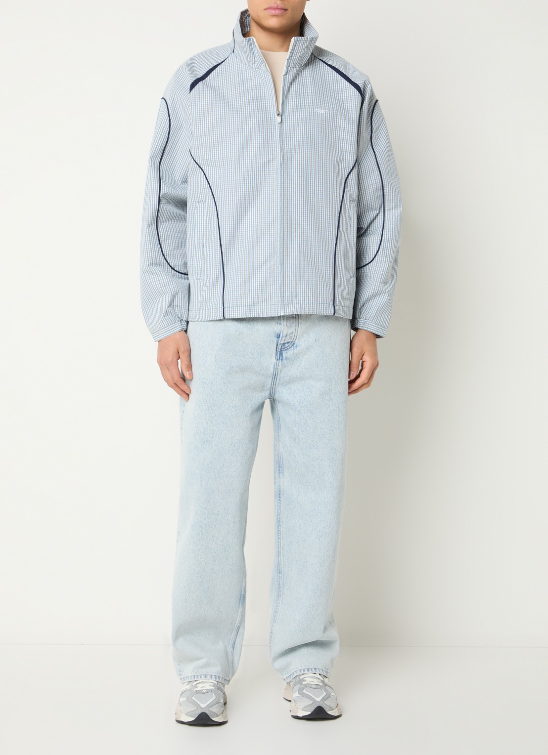 Obey Practice windjack met ruitdessin - voorkant 2 blauw