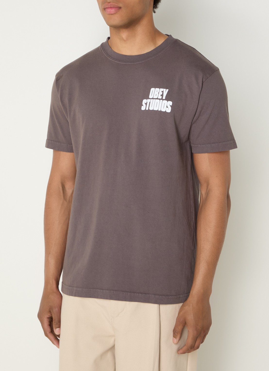 Obey Stamped T-shirt met logo- en backprint - achterkant 2 zwart