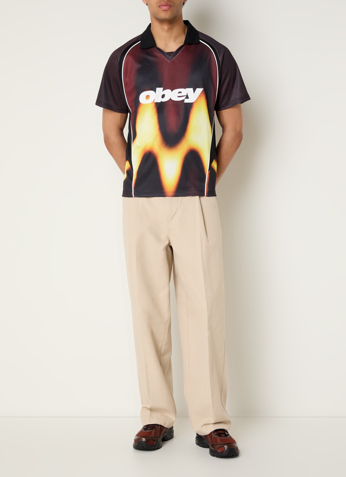 Obey T-shirt met print - voorkant 4 bordeauxrood