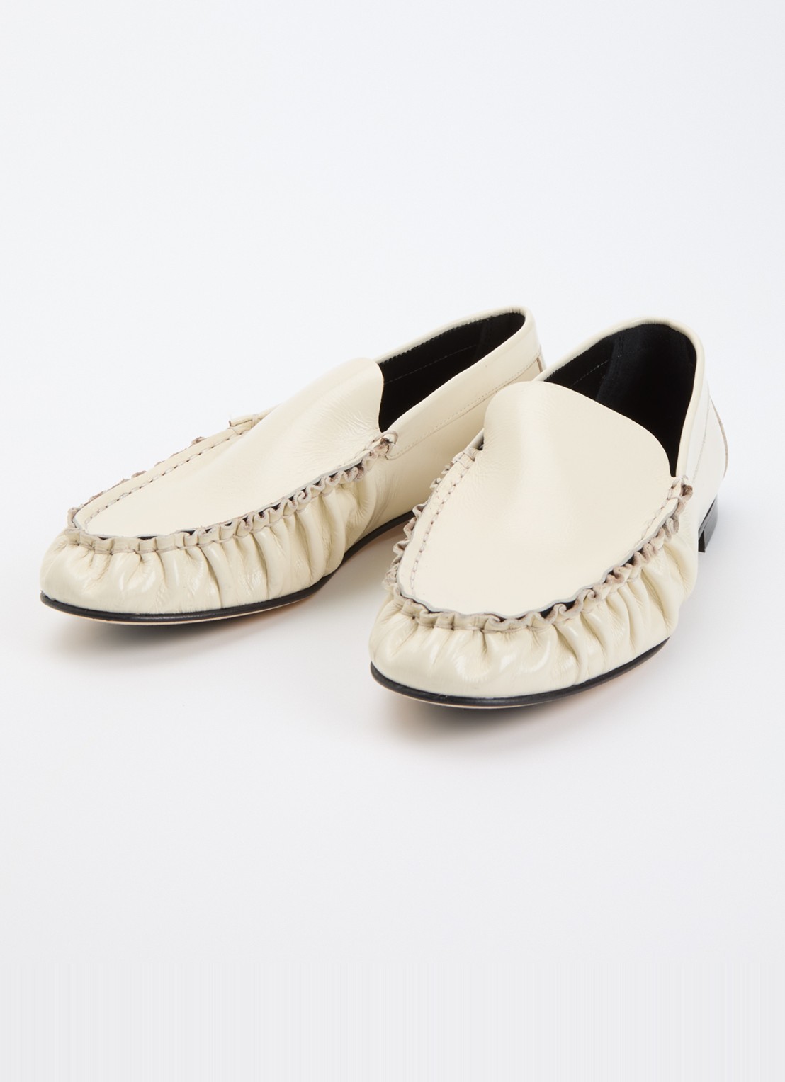 Odare Elena loafer van leer met lakfinish - detail 4 gebroken wit