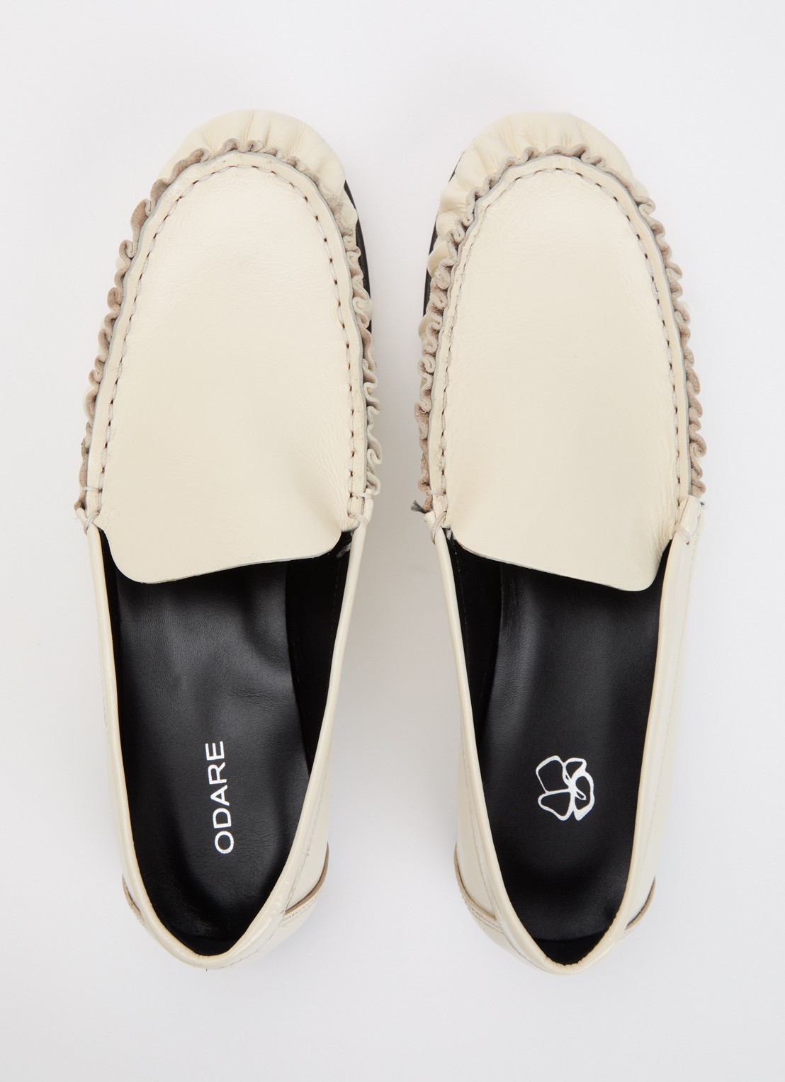Odare Elena loafer van leer met lakfinish - detail 5 gebroken wit