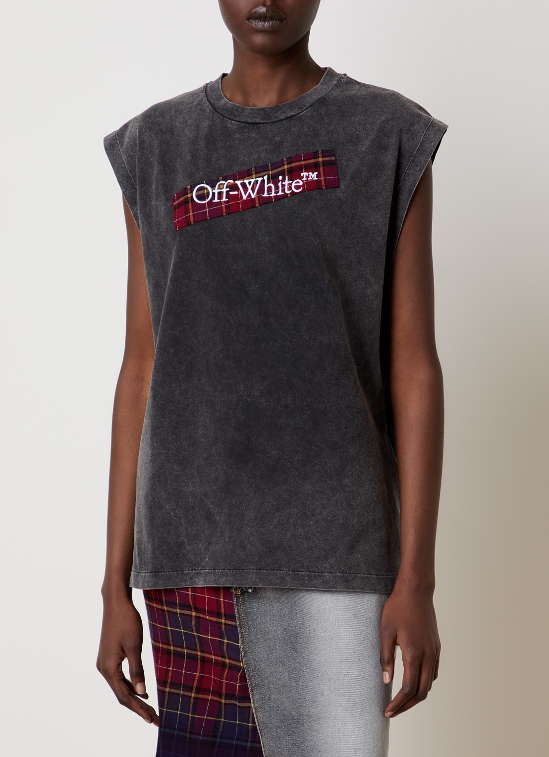 Off-White Check T-shirt met logo - detail antraciet