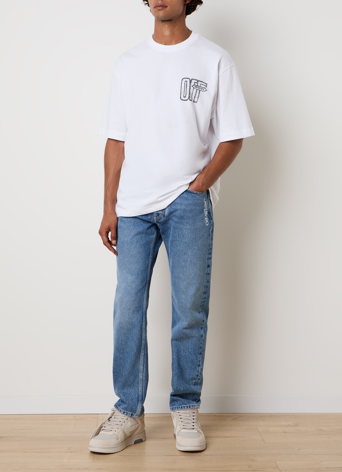 Off-White Motion T-shirt met logo- en backprint - voorkant 2 wit