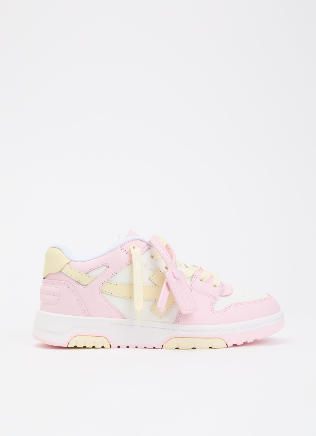 Off-White Out Of Office sneaker van kalfsleer met mesh details - voorkant lichtroze