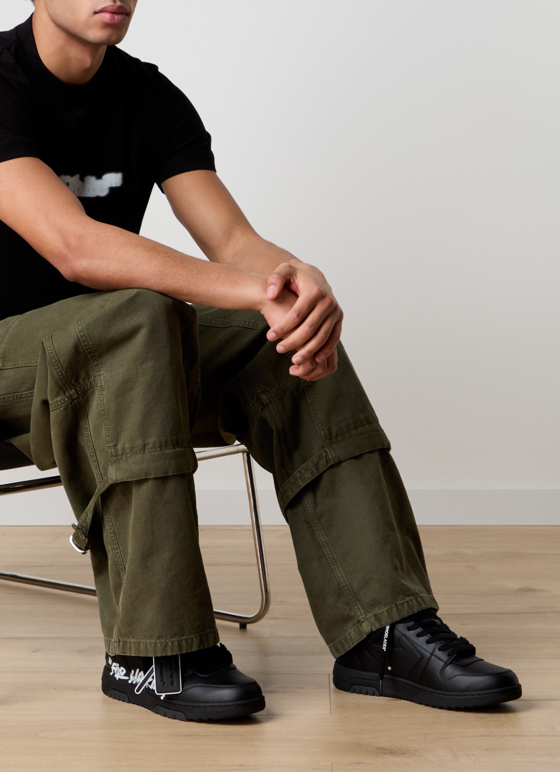 Off-White Out Of Office sneaker van kalfsleer met print - voorkant 7 zwart