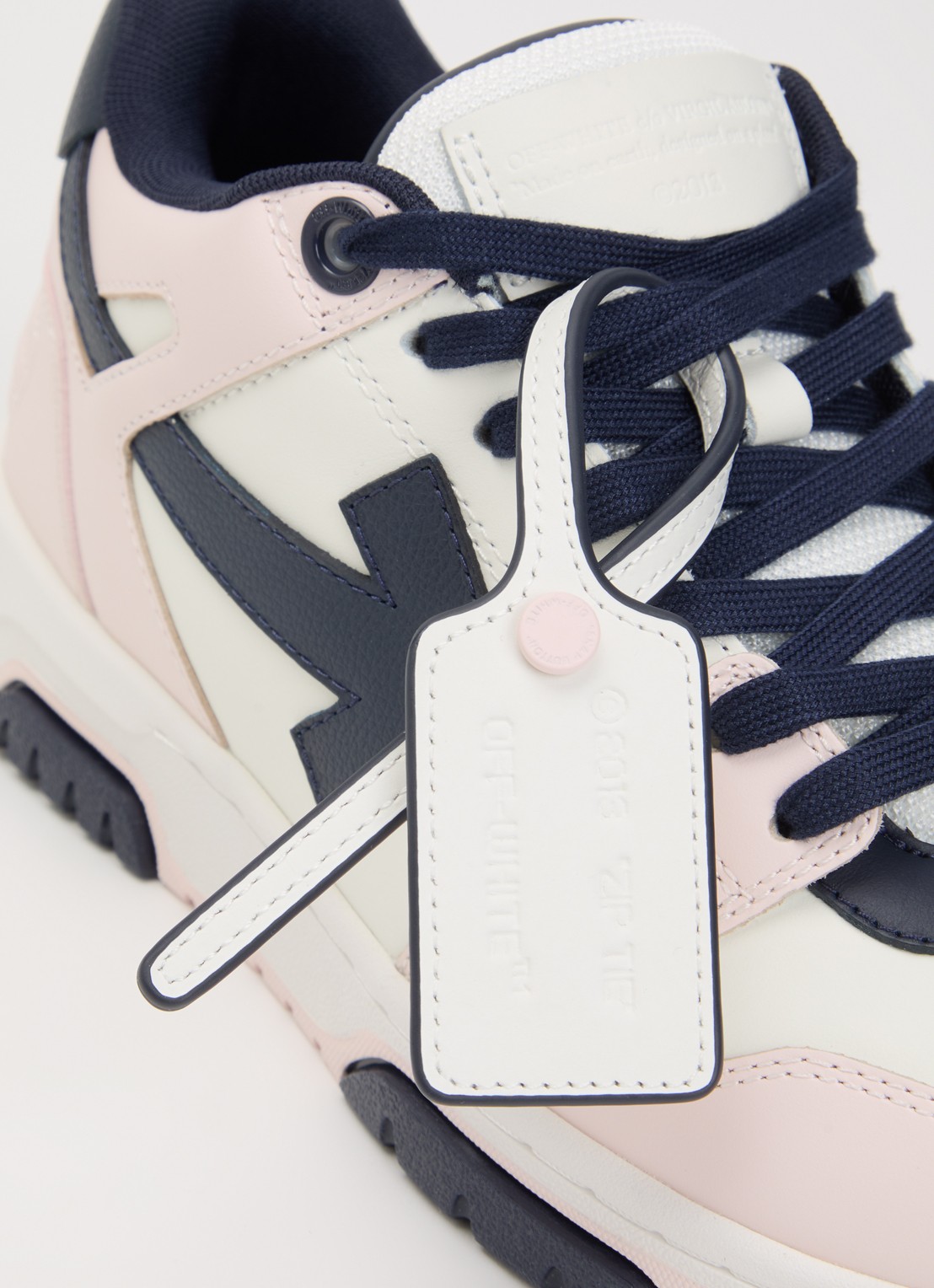 Off-White Out Of Office sneaker van kalfsleer - detail 5 lichtroze