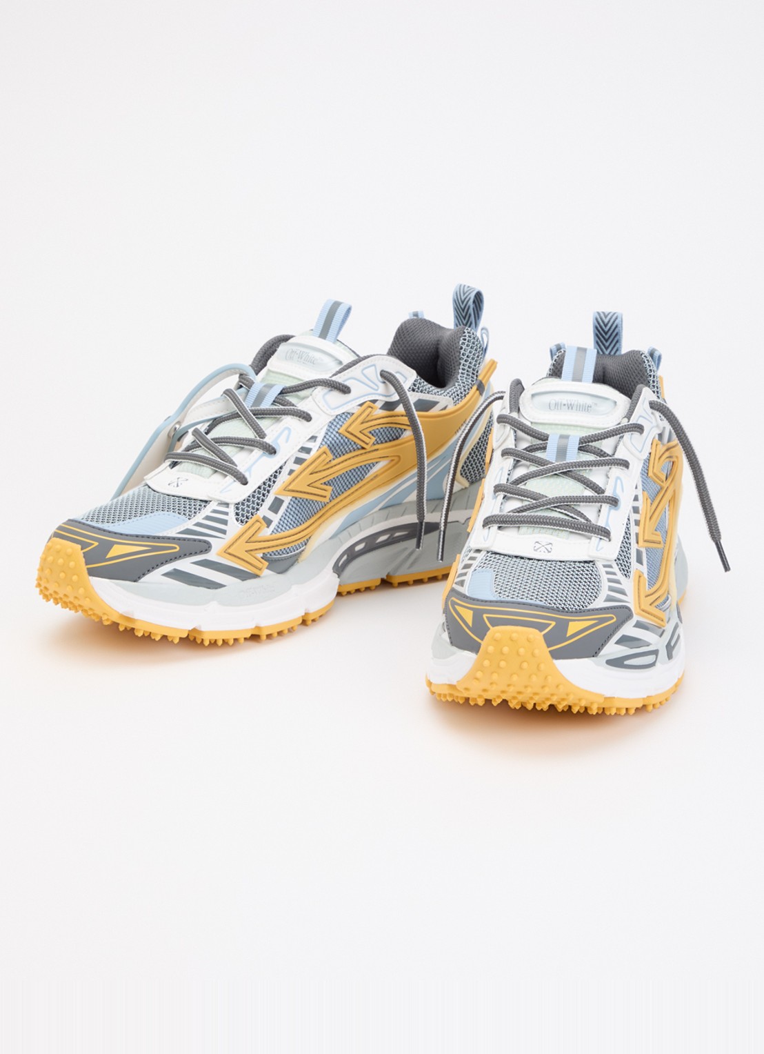 Off-White Ow Be Right Back sneaker met mesh details - detail lichtoranje