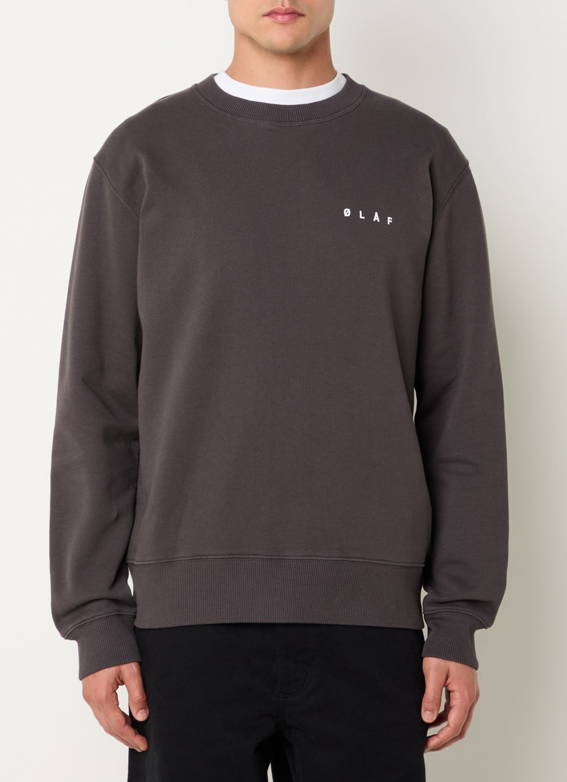 OLAF Crafted Face sweater met logo- en backprint - achterkant antraciet