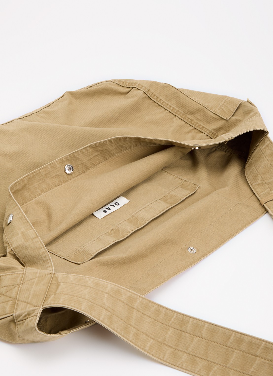 OLAF Herringbone Newspaperbag schoudertas met logo patchwork  - detail 2 camel