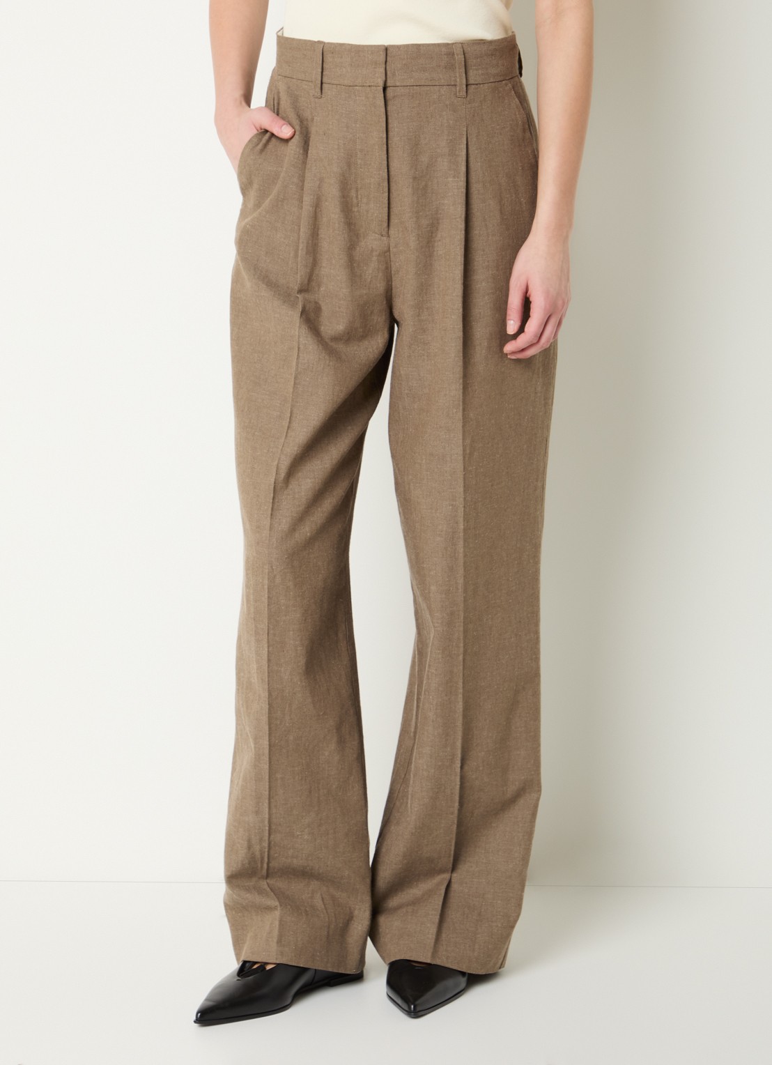OLAF High waist loose fit pantalon in linnenblend met steekzakken - detail zand