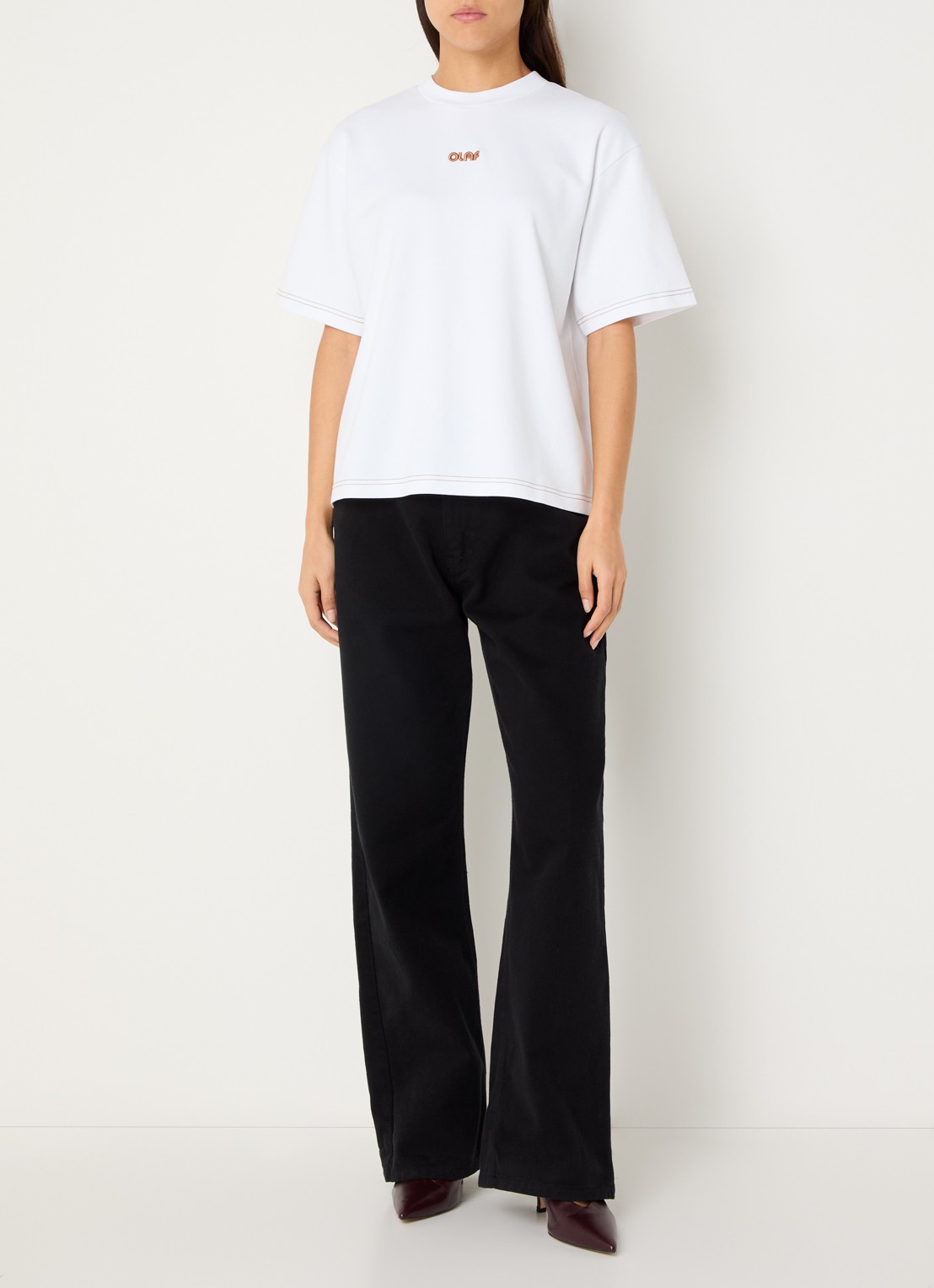 OLAF High waist straight leg jeans met gekleurde wassing en steekzakken - voorkant 3 zwart