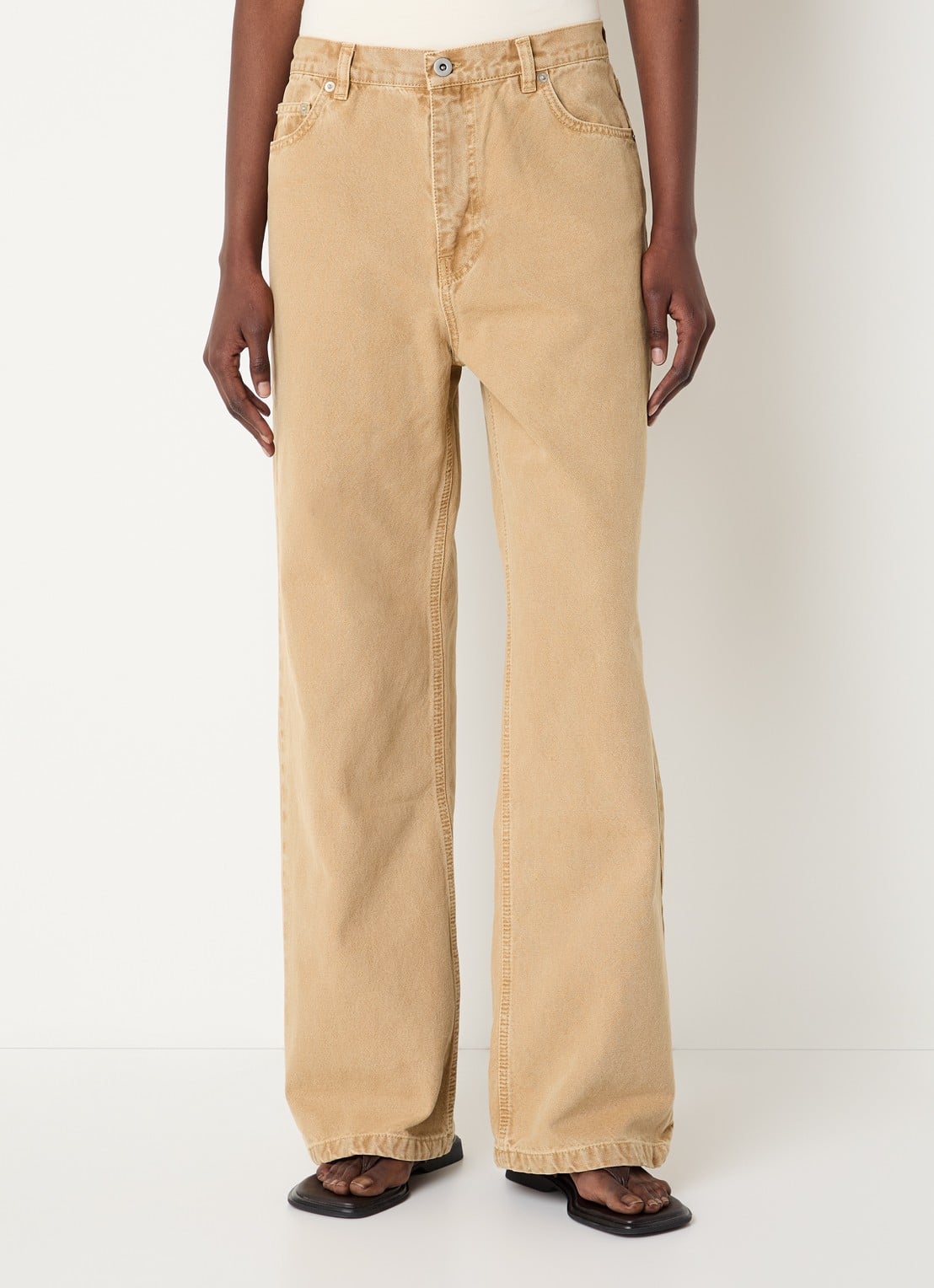 OLAF High waist straight leg jeans met gekleurde wassing - detail camel