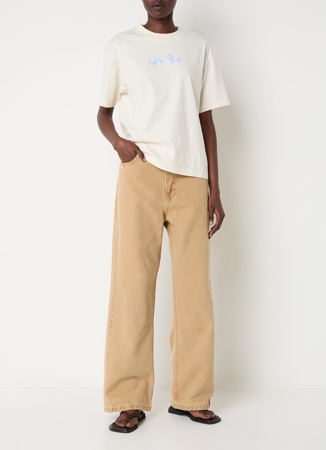OLAF High waist straight leg jeans met gekleurde wassing - voorkant 4 camel