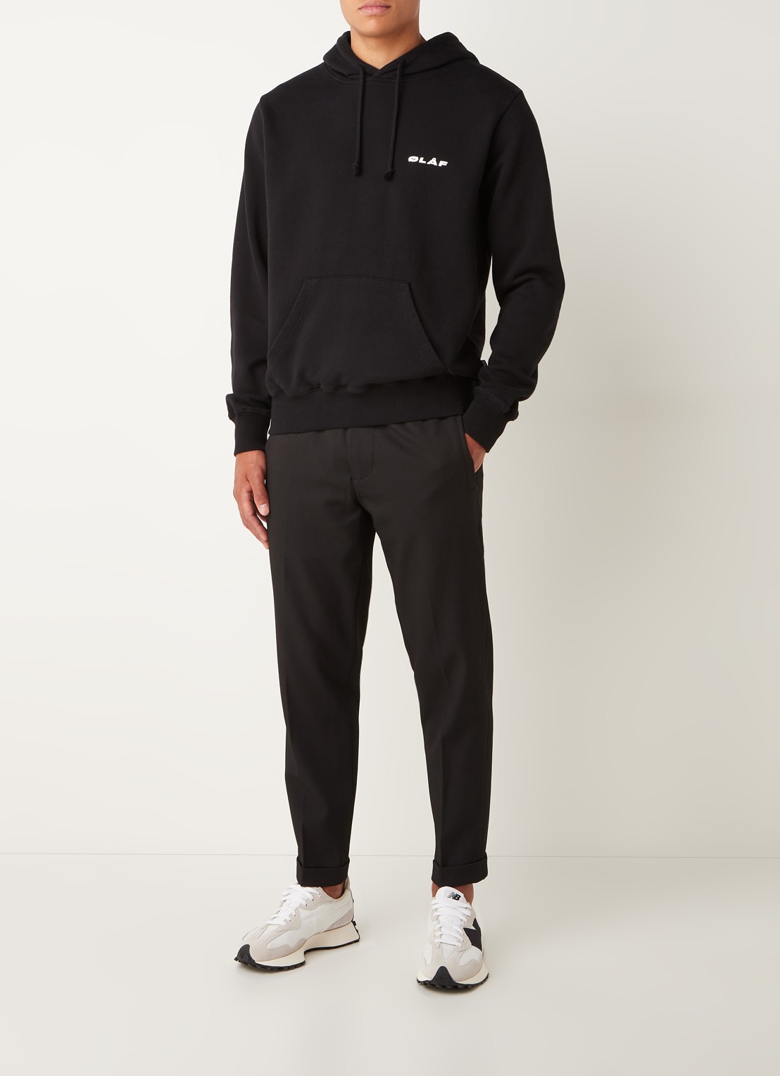 OLAF Hoodie met logo - voorkant 2 zwart