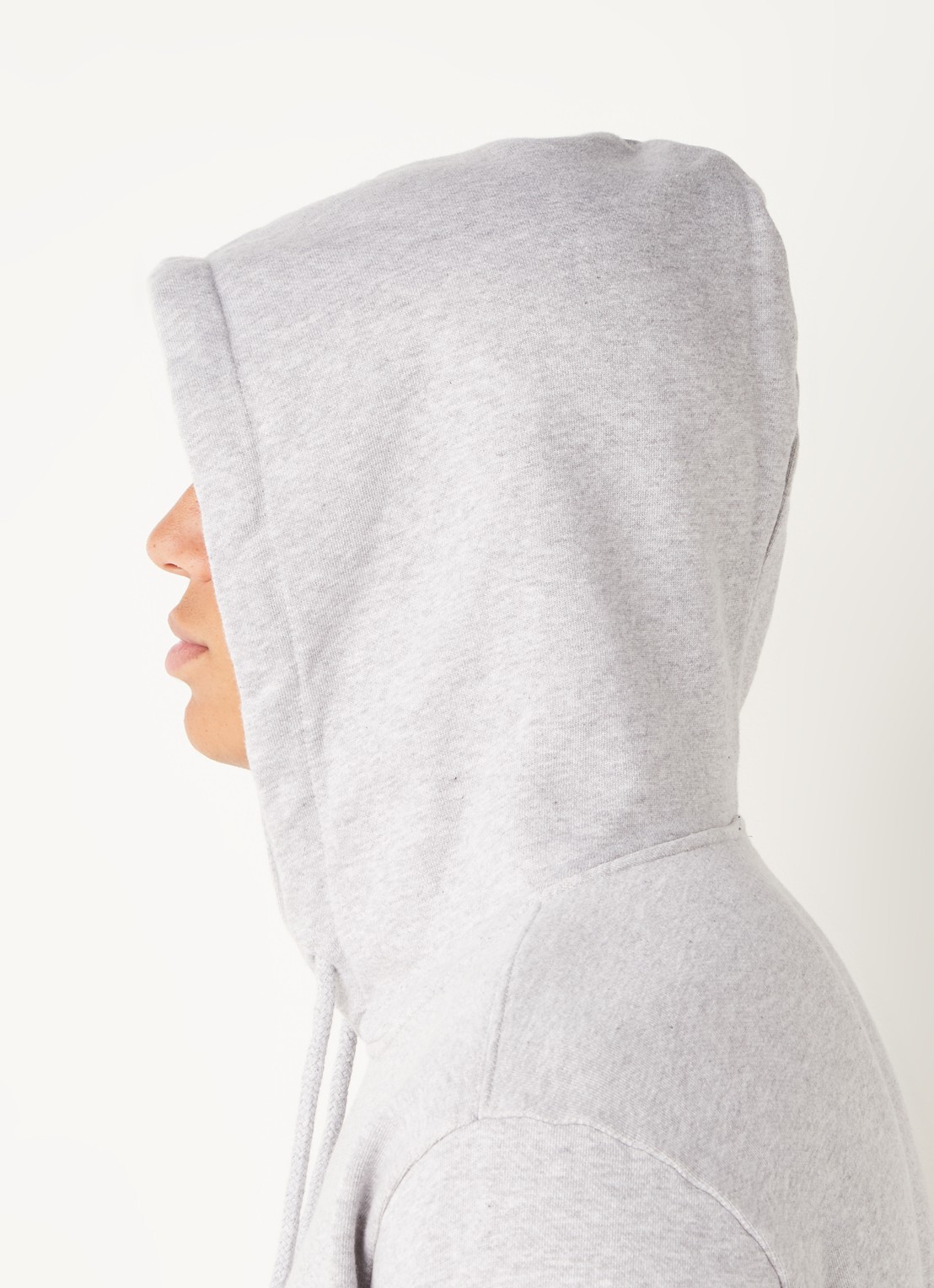OLAF Hoodie met logo - detail 2 middengrijs