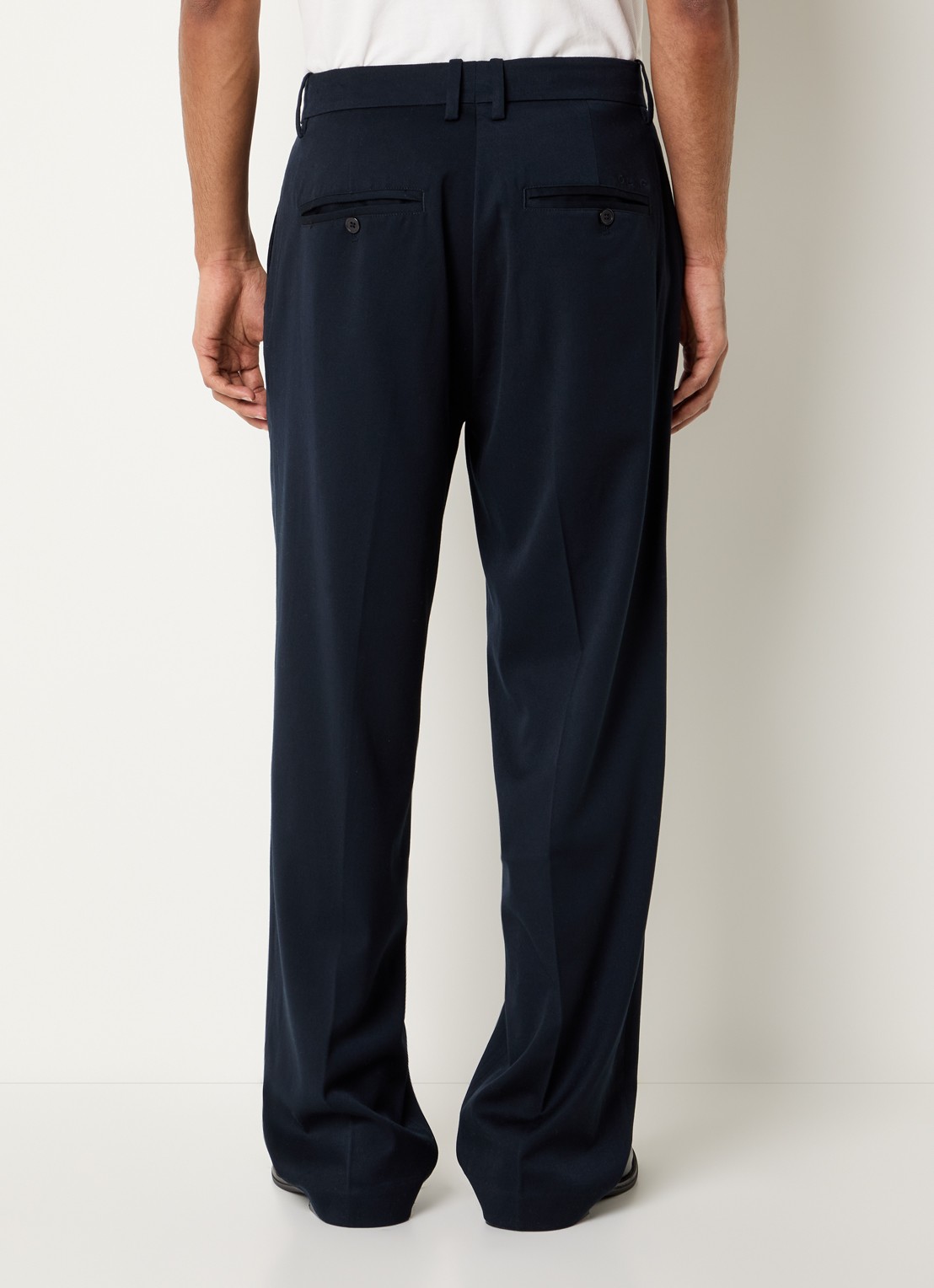 OLAF Loose fit pantalon in wolblend met persplooi - achterkant 3 donkerblauw