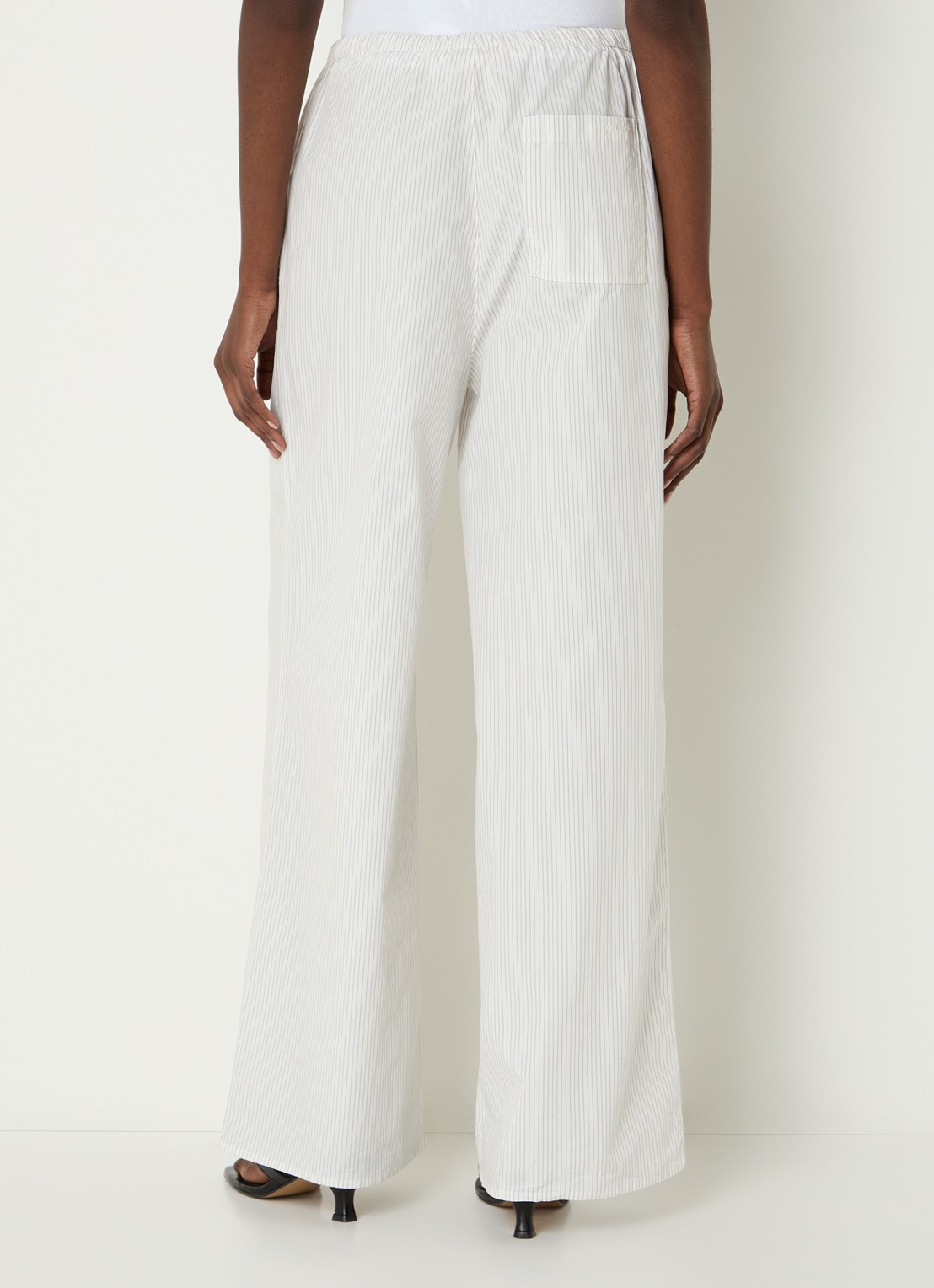 OLAF Mid waist straight fit broek met streepprint - achterkant wit