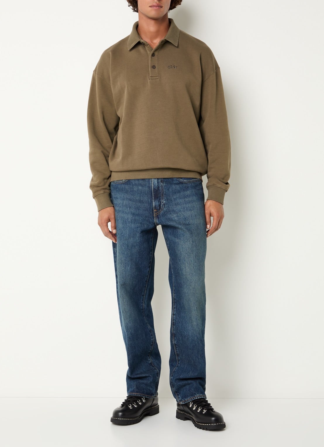 OLAF Signature oversized sweater met polokraag en logoborduring - voorkant 2 lichtbruin