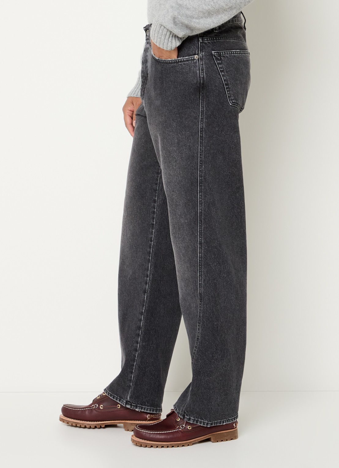 OLAF Straight fit jeans met gekleurde wassing en steekzakken - detail 2 zwart