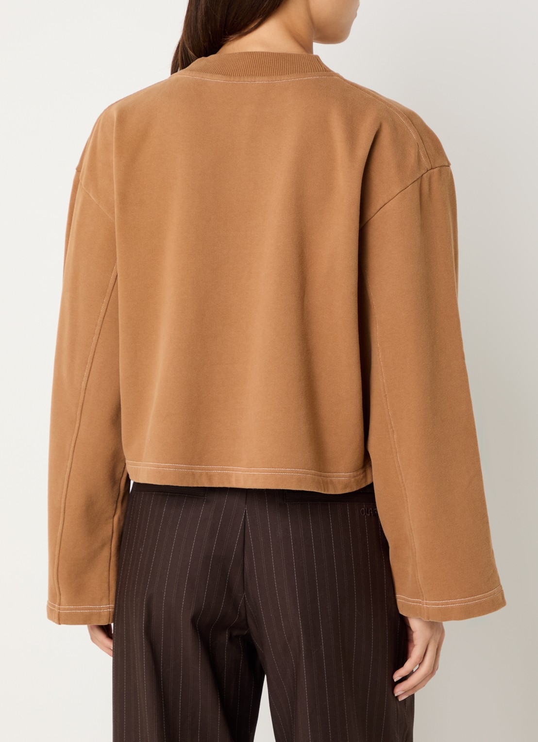 OLAF Sweater met logo - achterkant 2 bruin