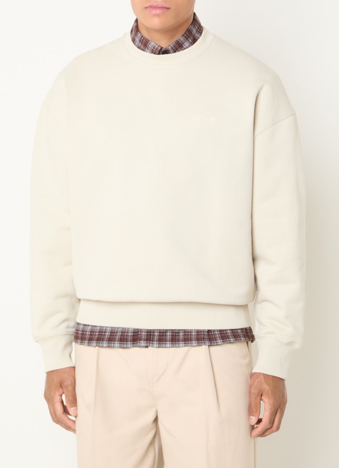 OLAF Sweater met logoborduring - detail 2 creme
