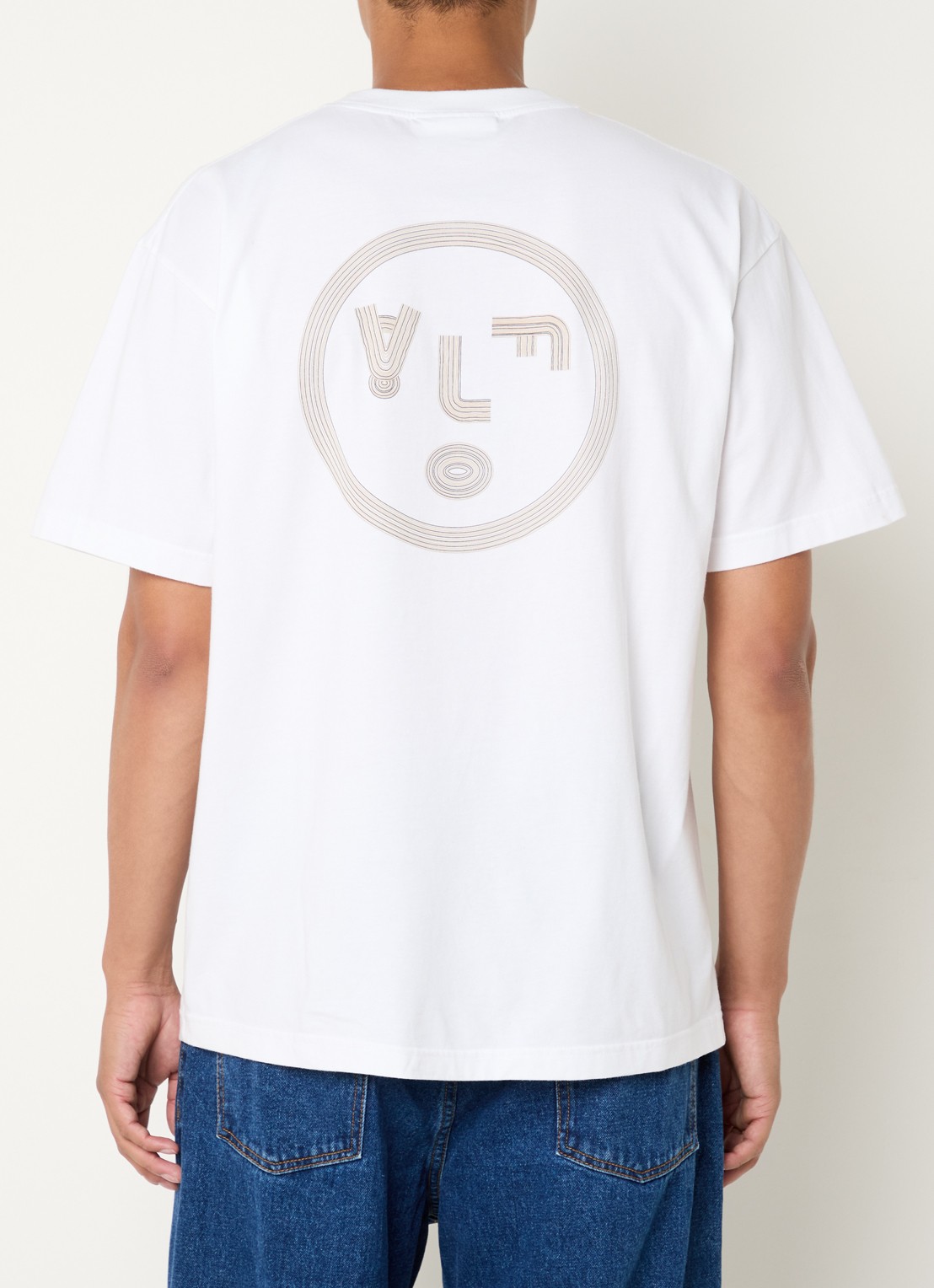 OLAF T-shirt met logo- en backprint - detail 2 gebroken wit