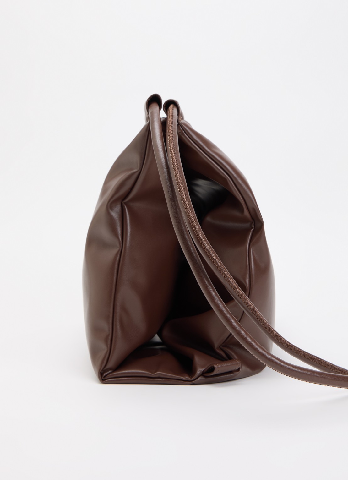 Ölend Schoudertas met logo en verstelbare schouderriem  - detail 3 chocoladebruin