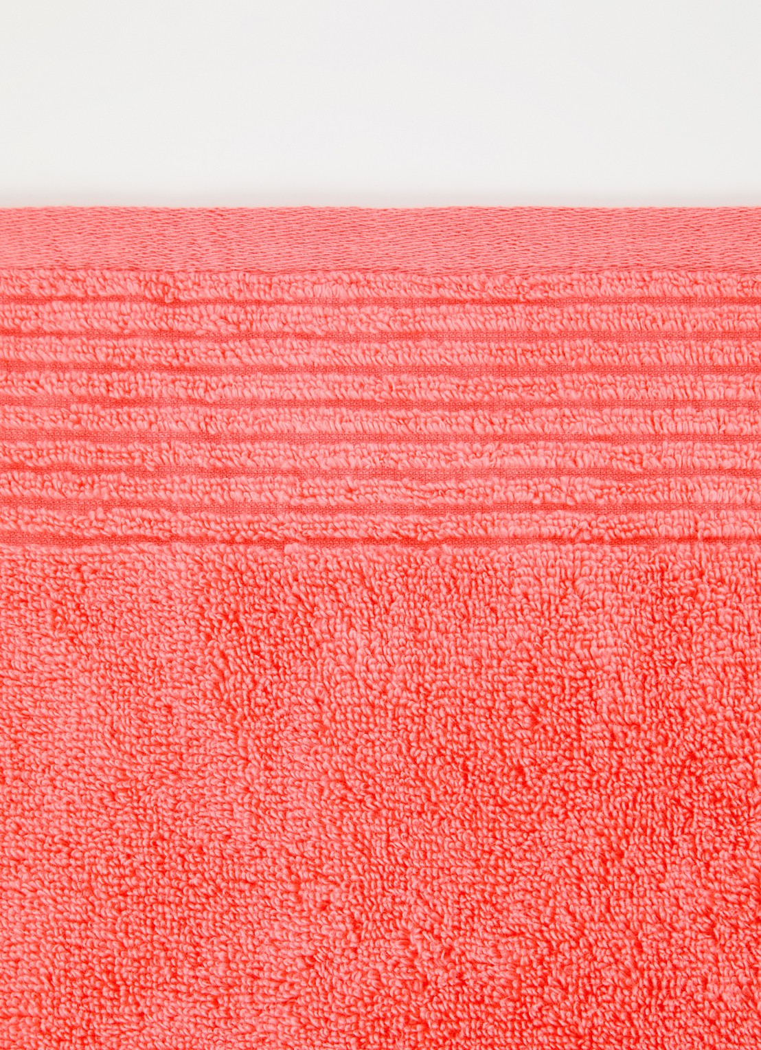 Olivier Desforges Alizee badhanddoek  - 450 gr/m² - 100 x 50 cm - detail 3 koraalroze