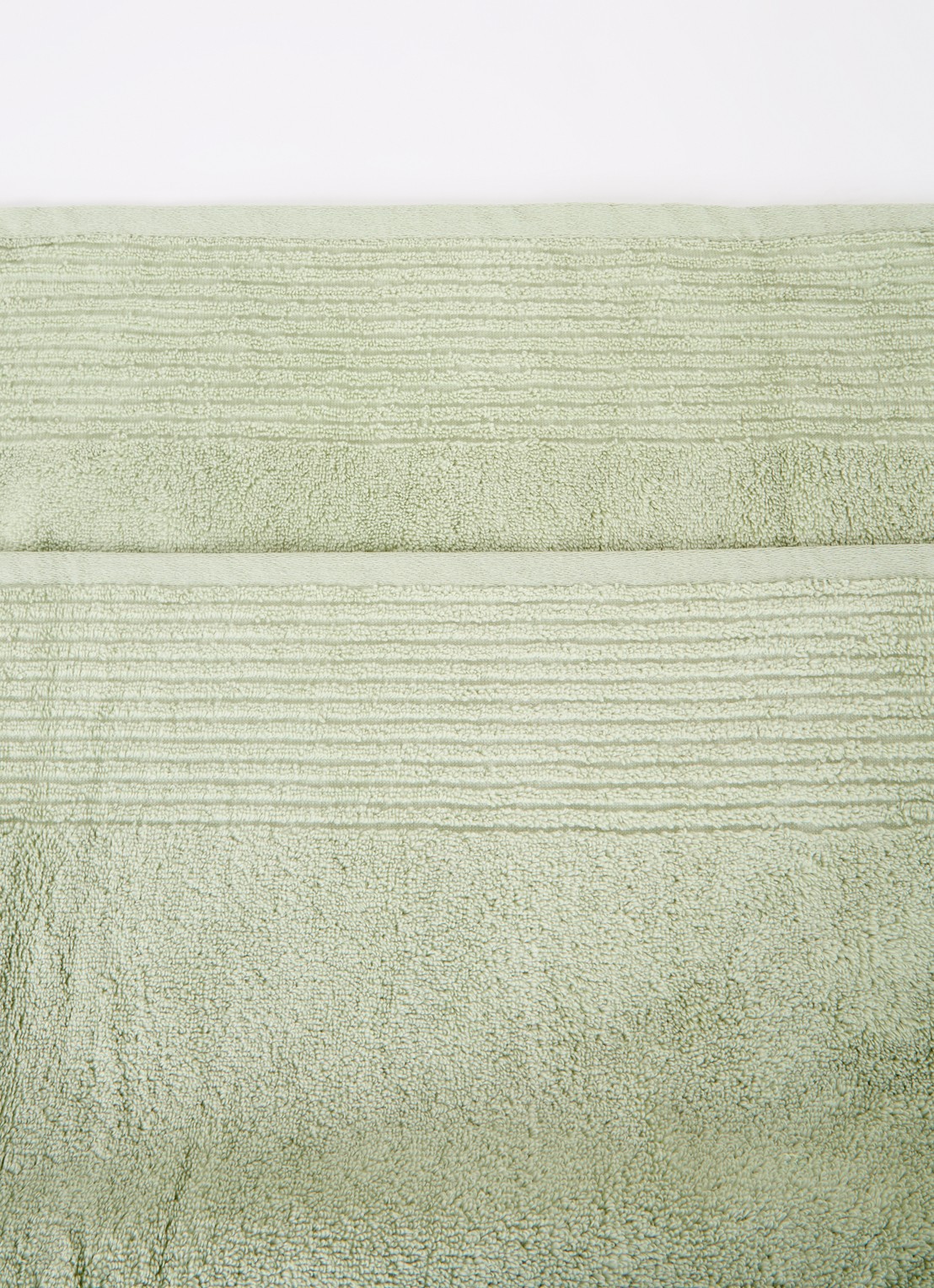 Olivier Desforges Alizee badlaken - 450 gr/m² - 100 x 150 cm - detail 2 lichtgroen