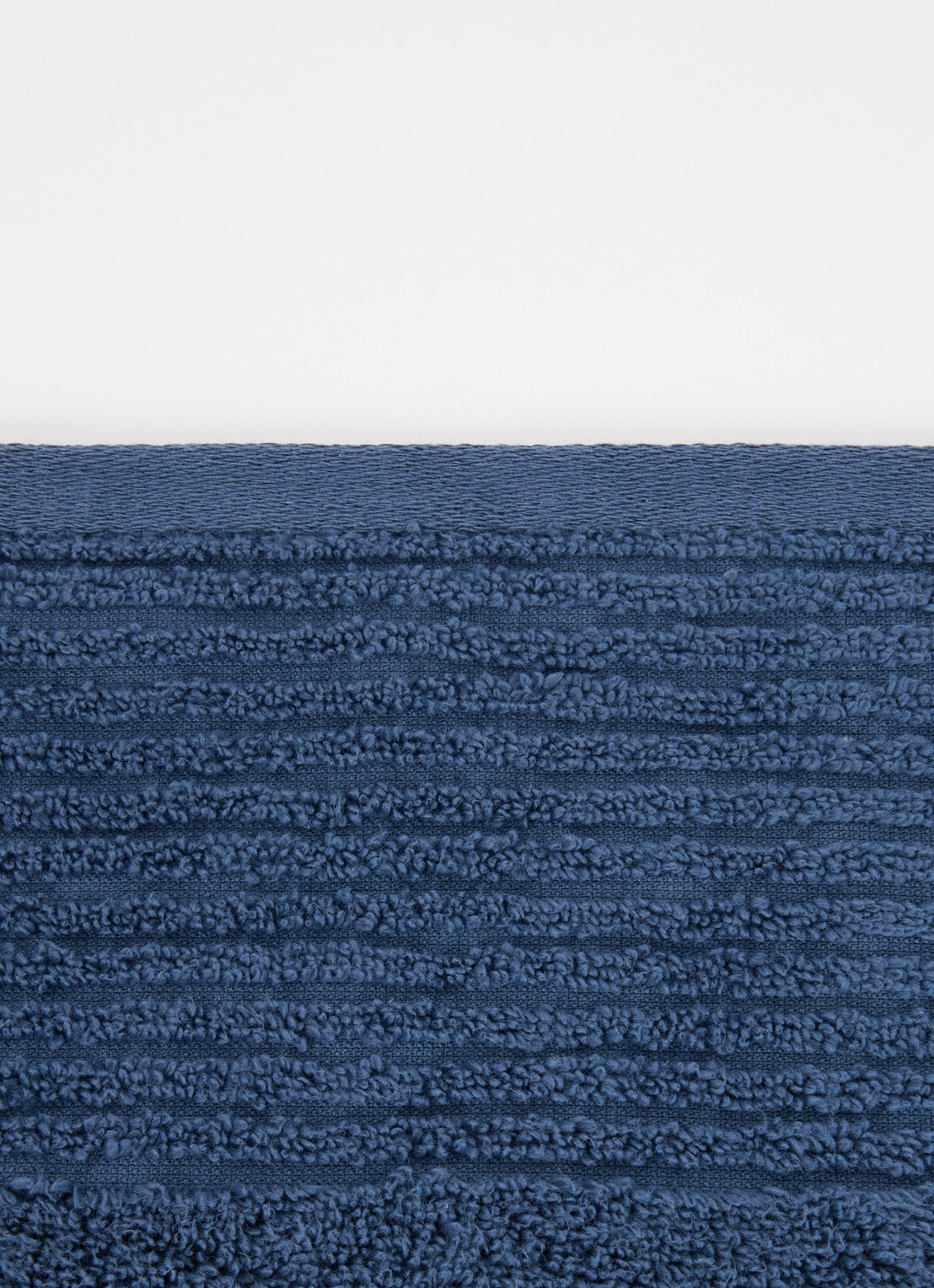 Olivier Desforges Alizee badlaken - 450 gr/m² - 100 x 150 cm - detail 2 petrol