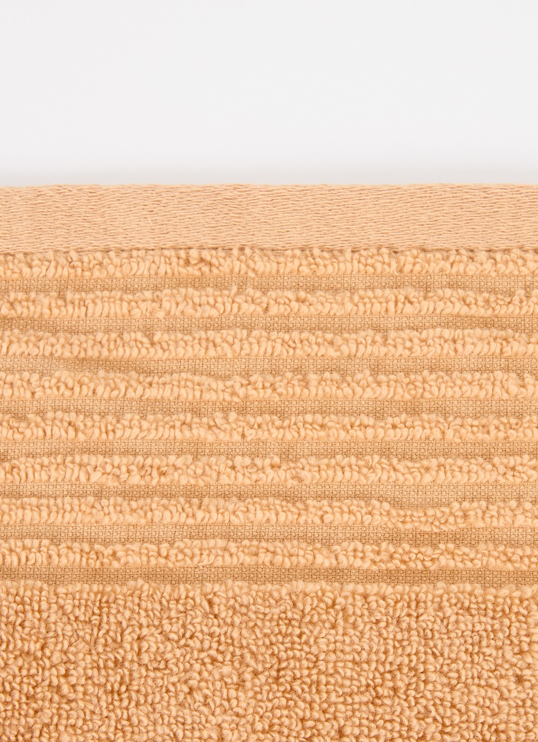 Olivier Desforges Alizee gastendoek - 450 gr/m² - 40 x 60 cm - detail abrikoos