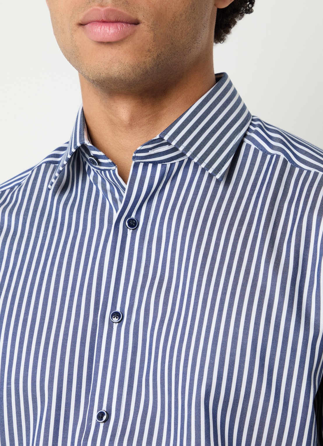 Olymp Regular fit overhemd met streepprint - detail 2 donkerblauw