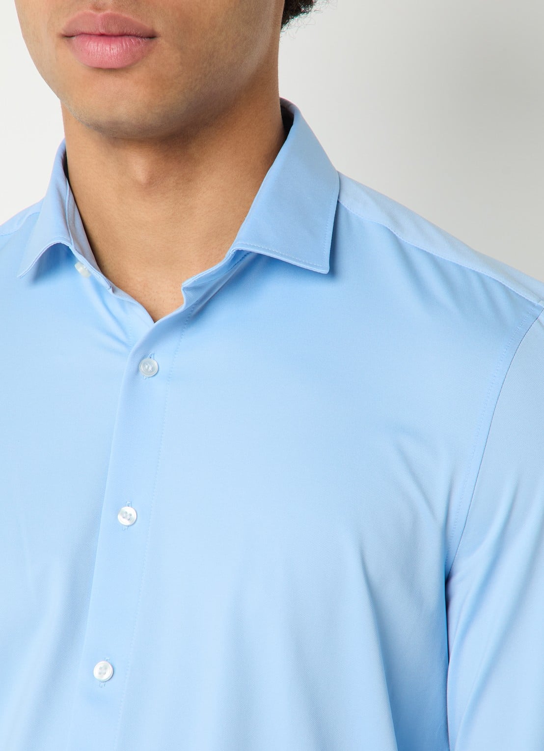 Olymp Slim fit overhemd met cut away kraag - detail 5 lichtblauw